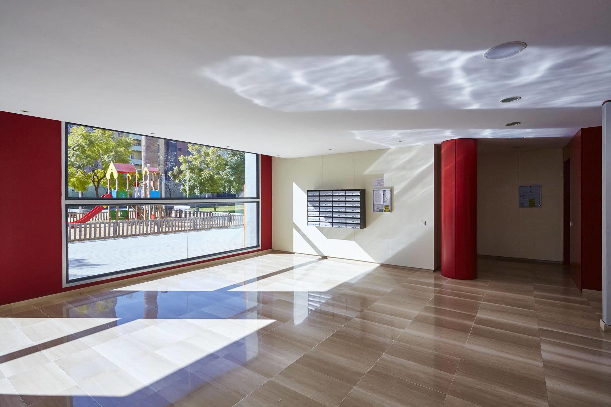 The Lonely Chimney Apartments Barcelone Extérieur photo