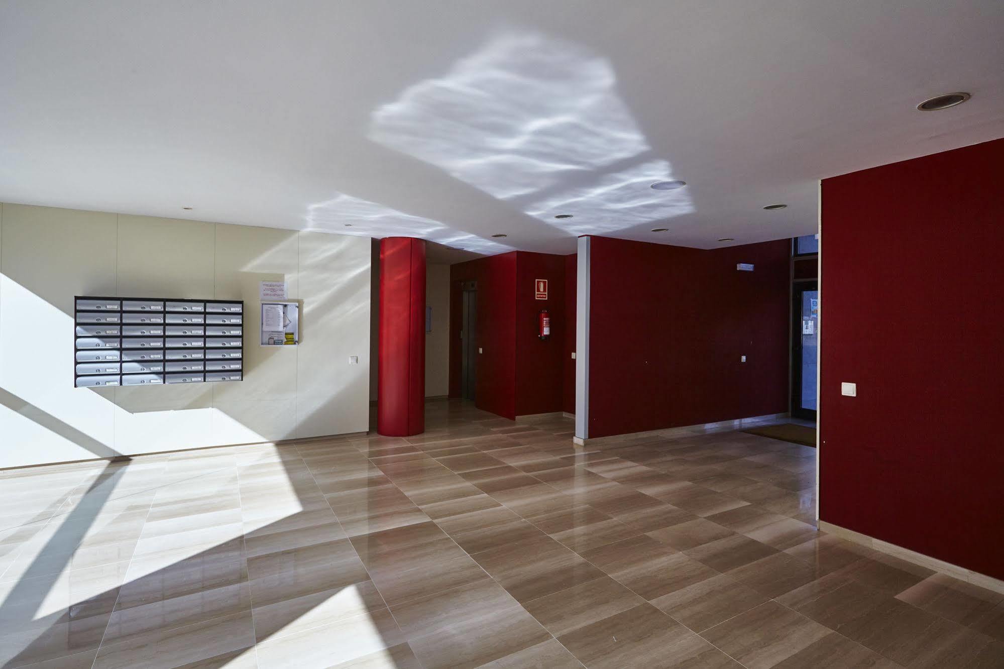 The Lonely Chimney Apartments Barcelone Extérieur photo