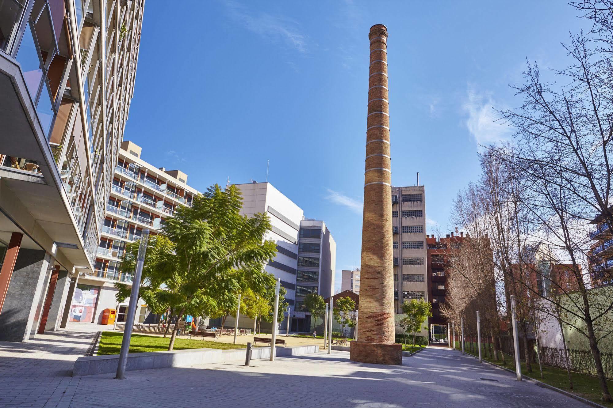 The Lonely Chimney Apartments Barcelone Extérieur photo